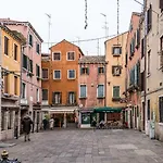 Venetian New Style @ Ca' D'oro * Veneza