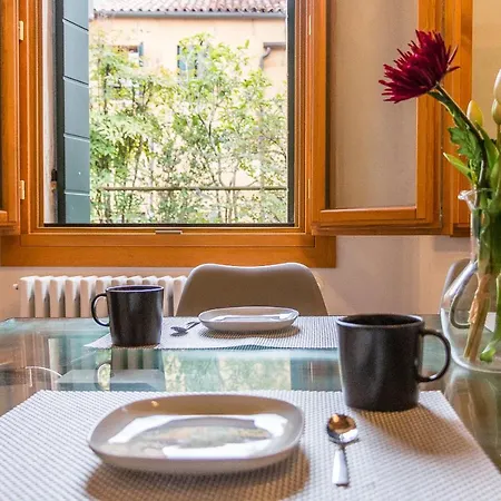 Apartment Venetian New Style @ Ca' D'oro Venice