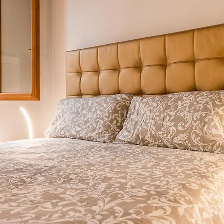 Venetian New Style @ Ca' D'oro Apartment Venice