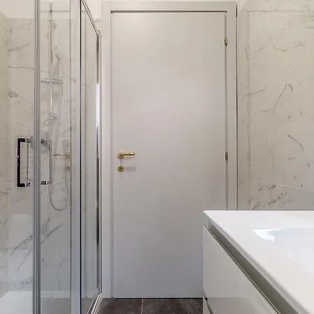 Venetian New Style @ Ca' D'oro Apartment