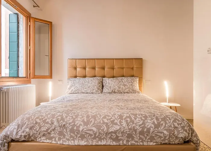 Venetian New Style @ Ca' D'oro