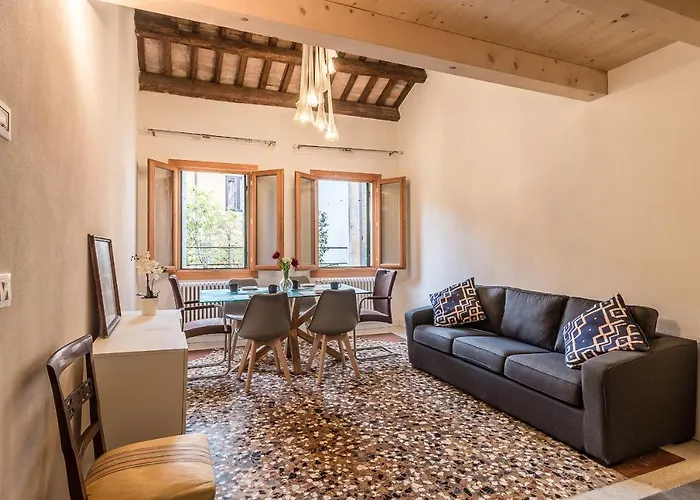 Venetian New Style @ Ca' D'oro Διαμέρισμα