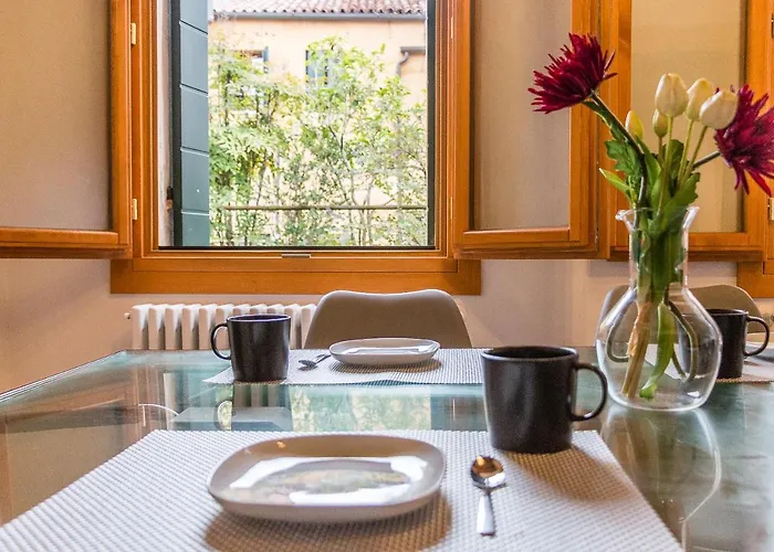 Διαμέρισμα Venetian New Style @ Ca' D'oro Βενετία