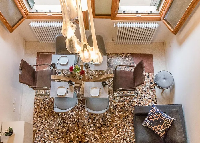 Venetian New Style @ Ca' D'oro *