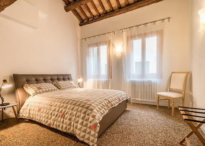 Διαμέρισμα Venetian New Style @ Ca' D'oro Βενετία