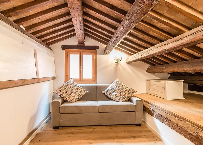 Venetian New Style @ Ca' D'oro * Βενετία